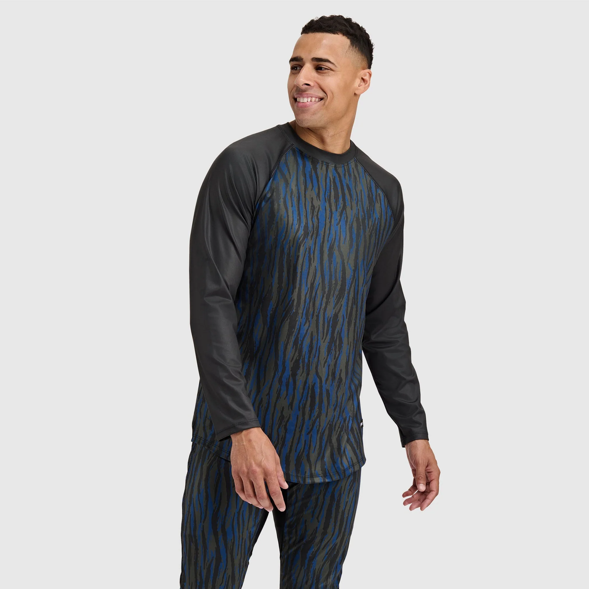 BlackStrap Men's Skyliner All-Season Base Layer Crewneck - Image 6
